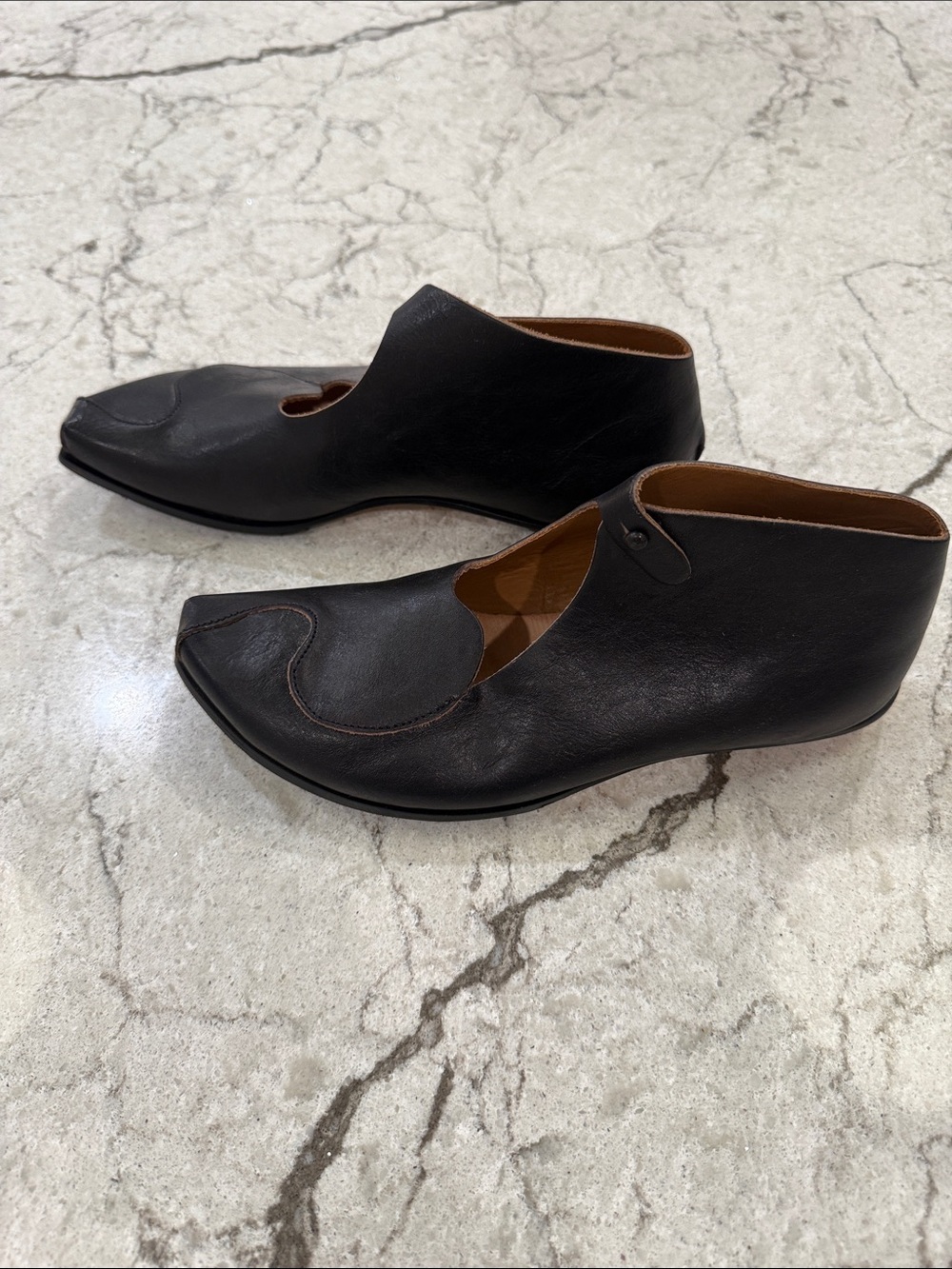 Women’s Black Leather Slip-On Loafers - Picture 3 of 6